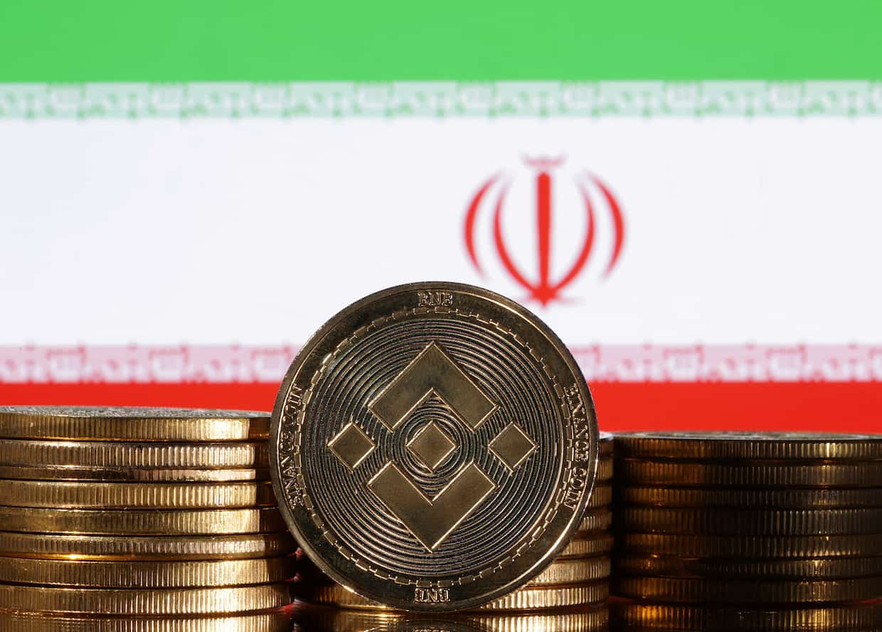بایننس تحریم ایران را اجرایی کرده است؟ داستان تحریم ایران و راهحلهای واقعی